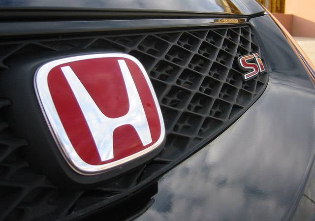 2002-2005 Honda Civic JDM Red H Badge (Front) EP3001 Questions & Answers